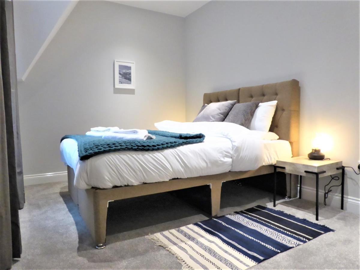 Town Hall Lofts, Settle Bagian luar foto