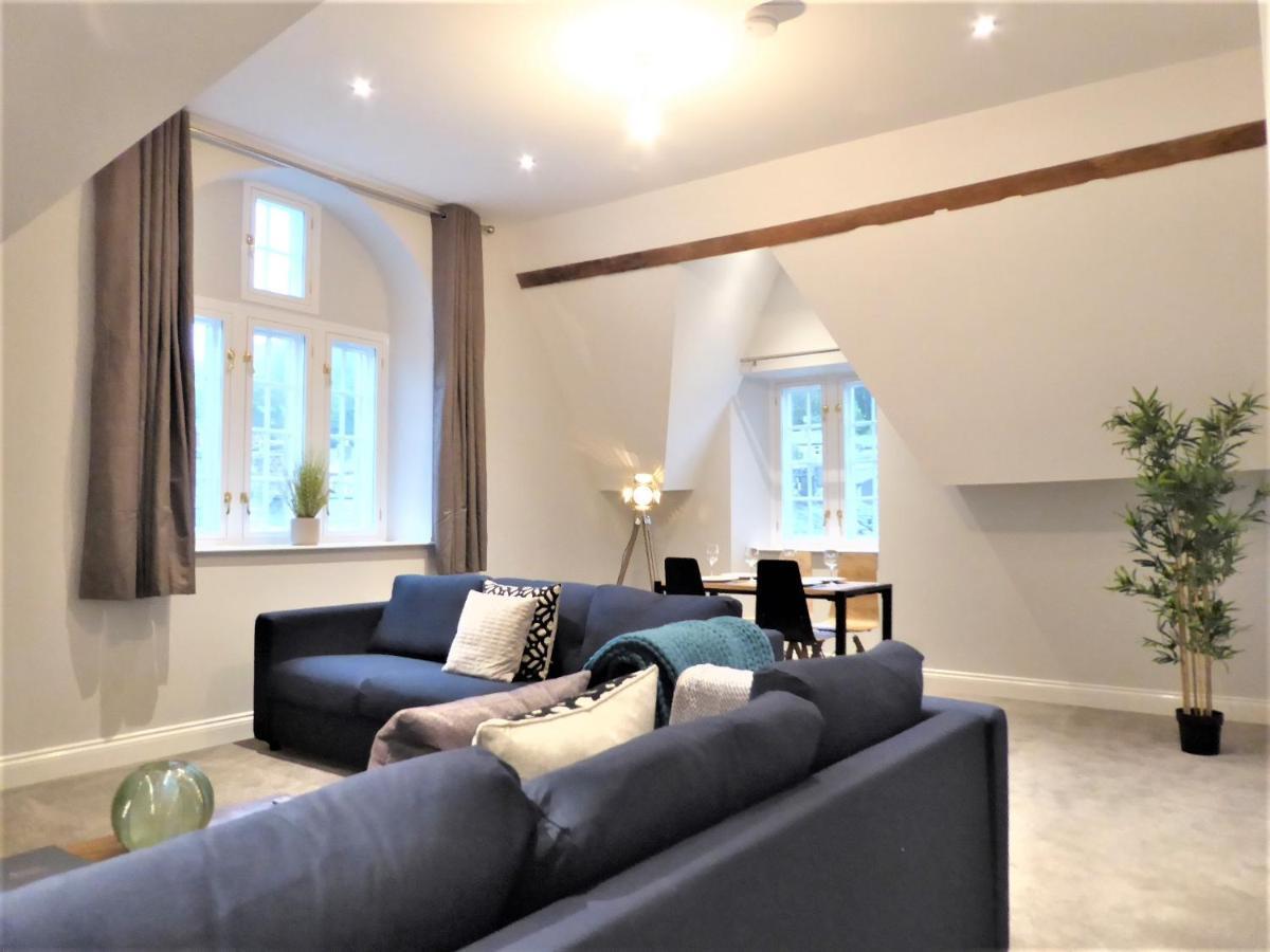Town Hall Lofts, Settle Bagian luar foto