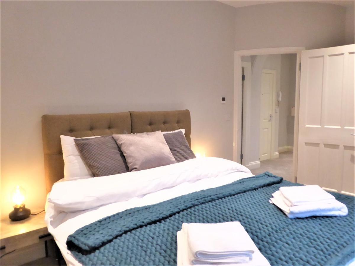 Town Hall Lofts, Settle Bagian luar foto