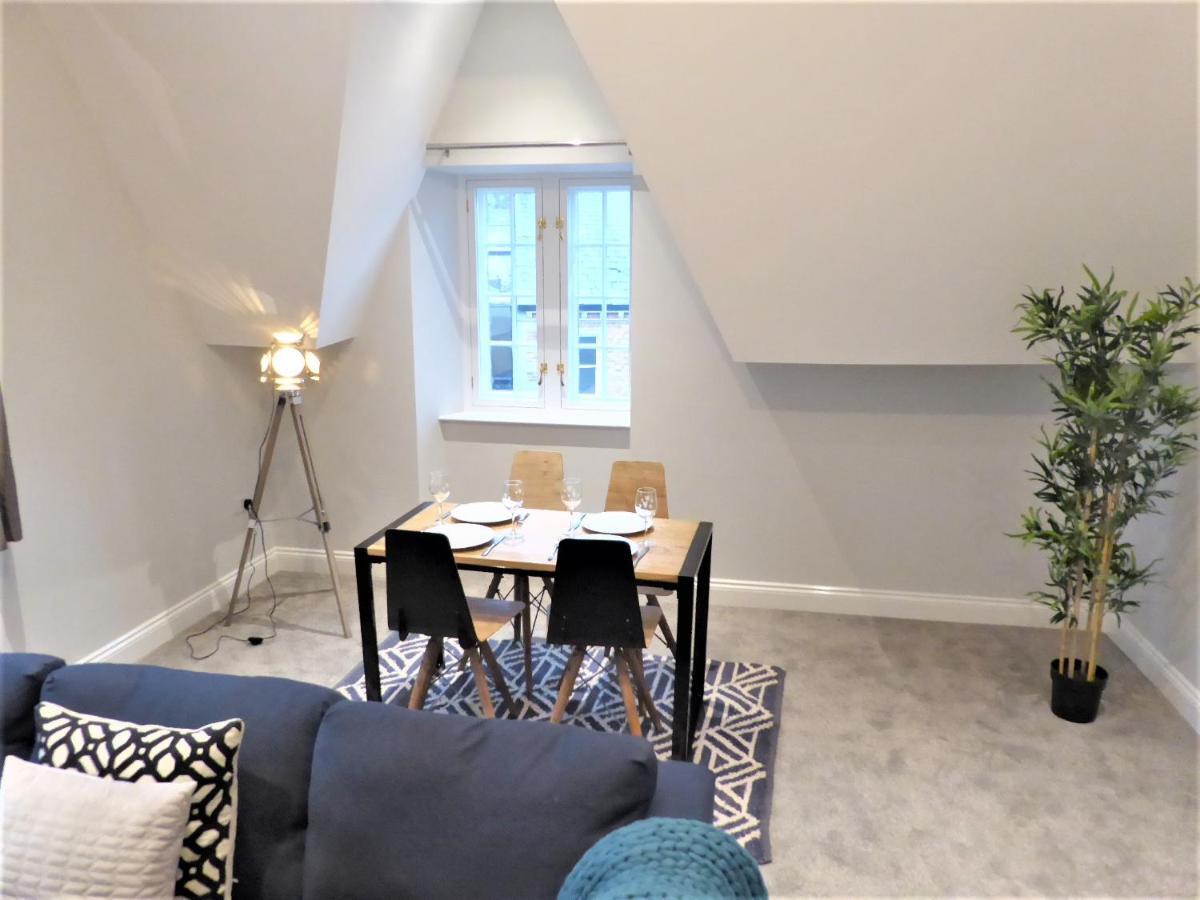 Town Hall Lofts, Settle Bagian luar foto