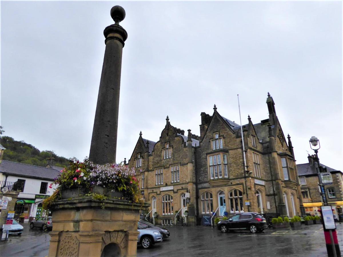 Town Hall Lofts, Settle Bagian luar foto