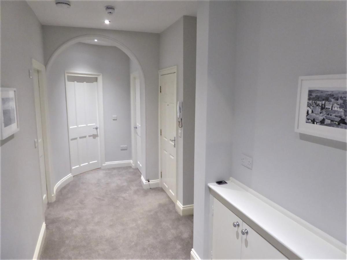 Town Hall Lofts, Settle Bagian luar foto