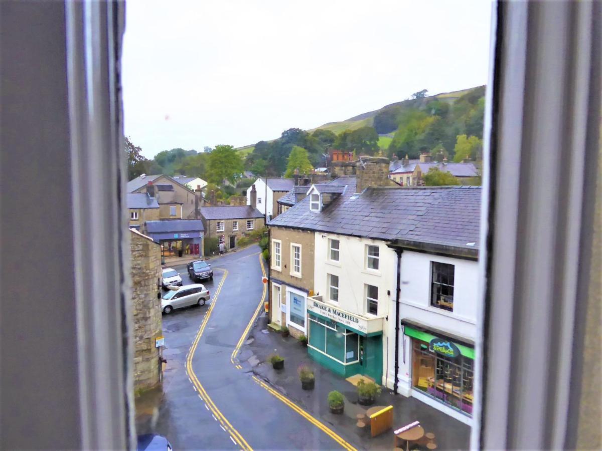 Town Hall Lofts, Settle Bagian luar foto