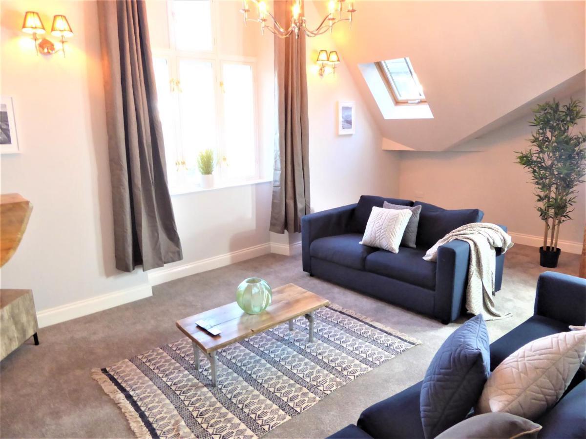 Town Hall Lofts, Settle Bagian luar foto